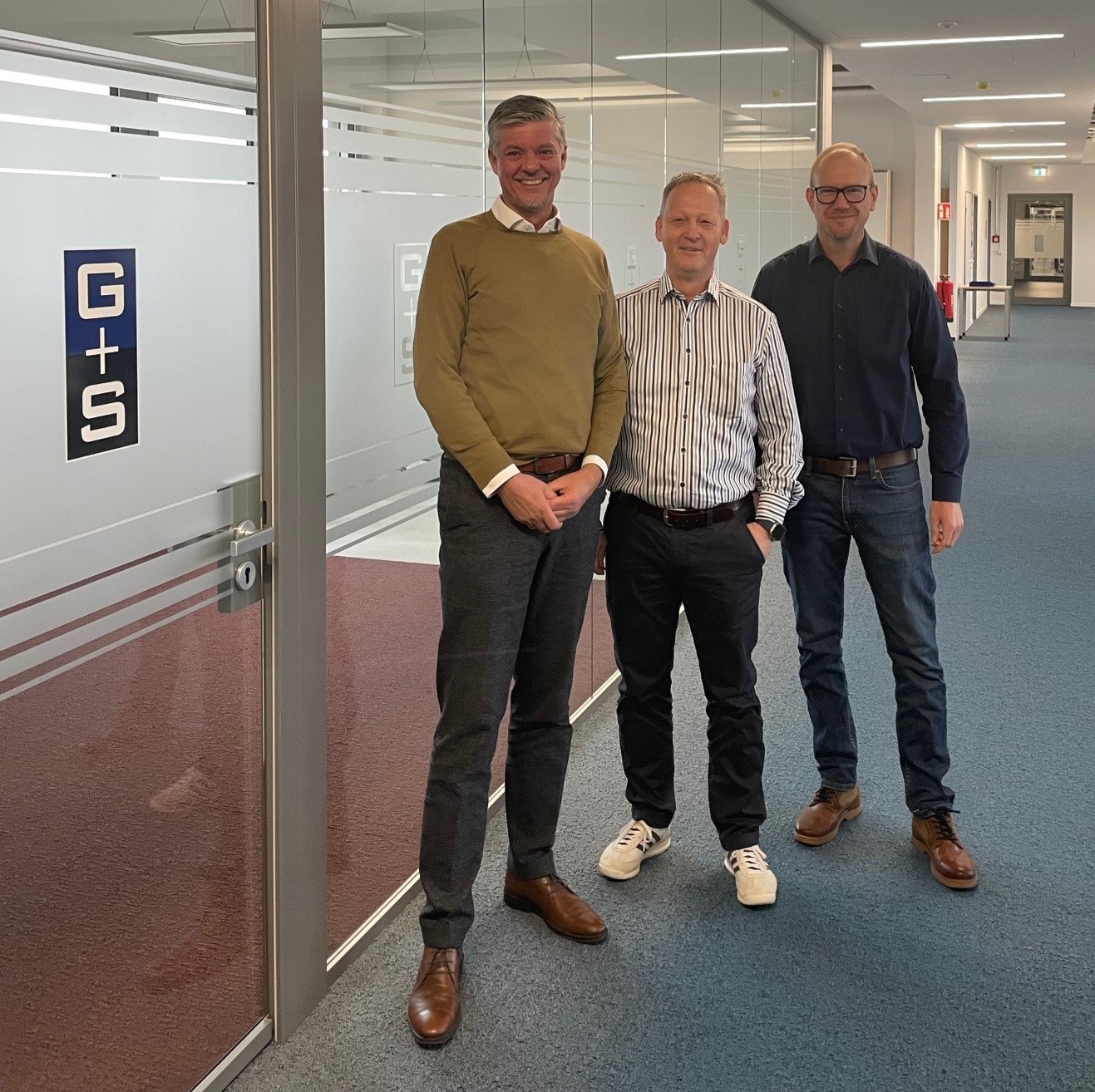 Tech-Hub Gernlinden News Einzug - Günther und Schramm